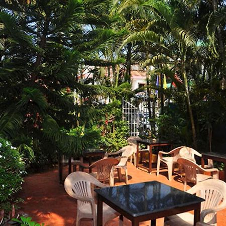 Villa Theresa Beach Resort Калангуте Екстериор снимка