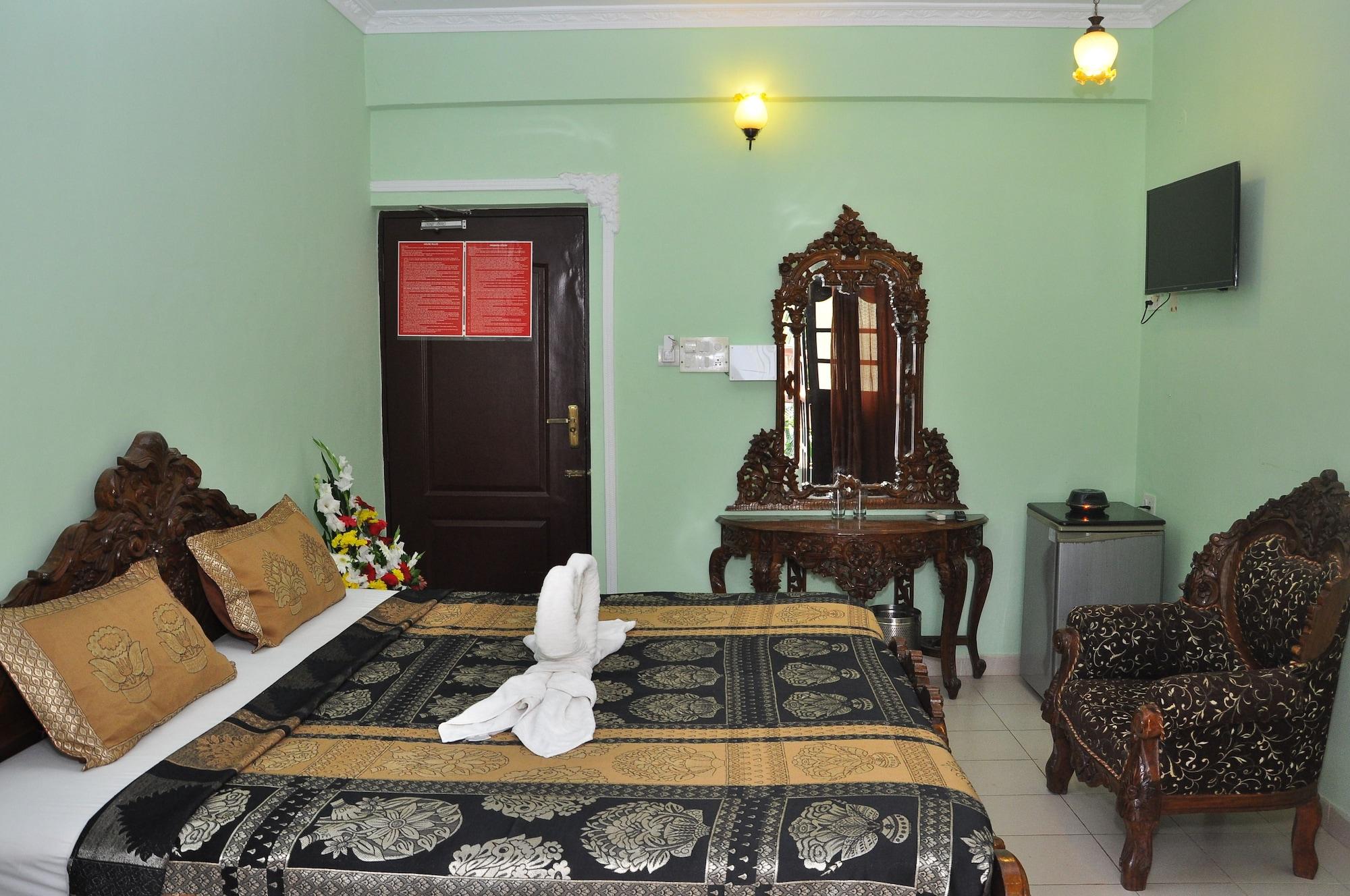 Villa Theresa Beach Resort Калангуте Екстериор снимка