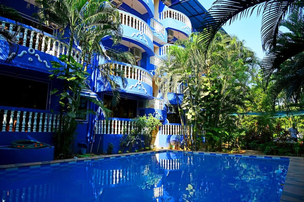 Villa Theresa Beach Resort Калангуте Екстериор снимка