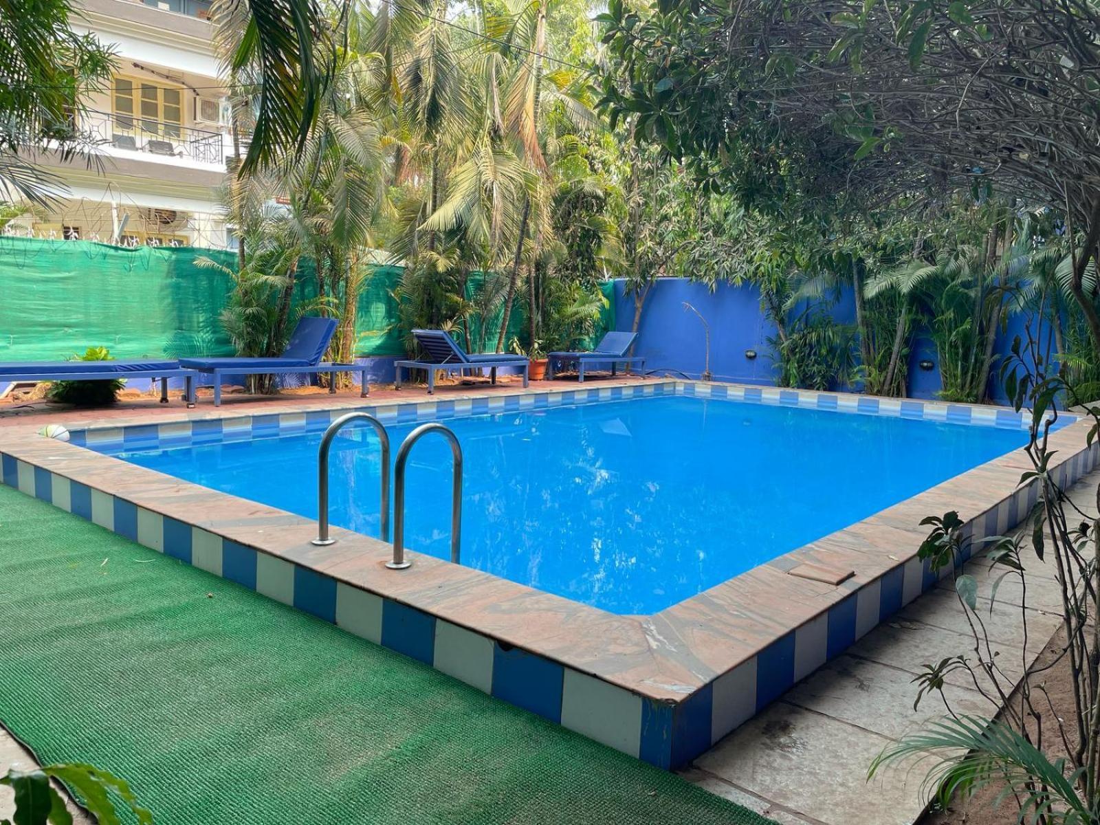 Villa Theresa Beach Resort Калангуте Екстериор снимка