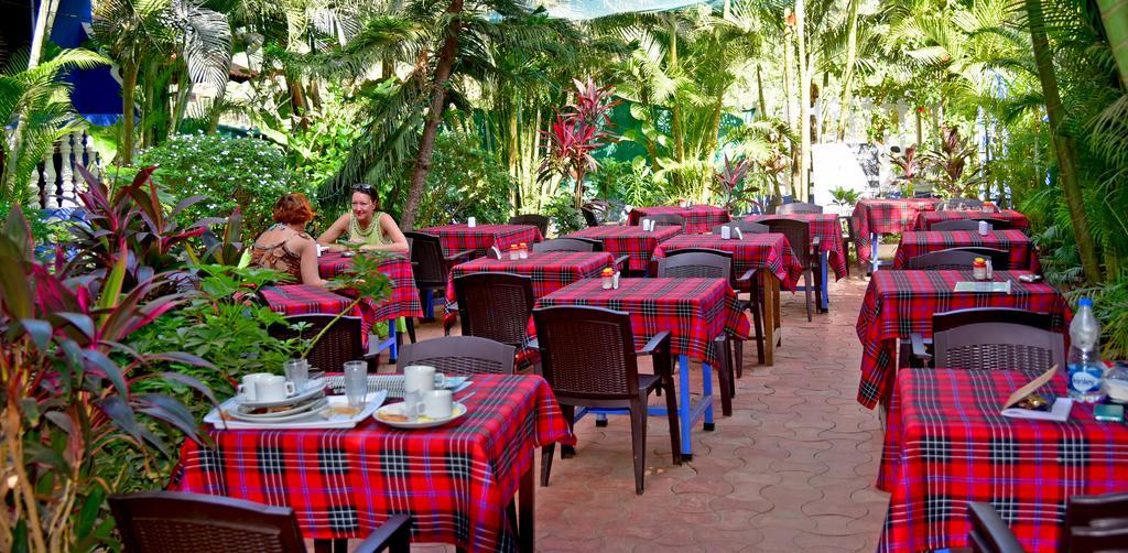 Villa Theresa Beach Resort Калангуте Екстериор снимка