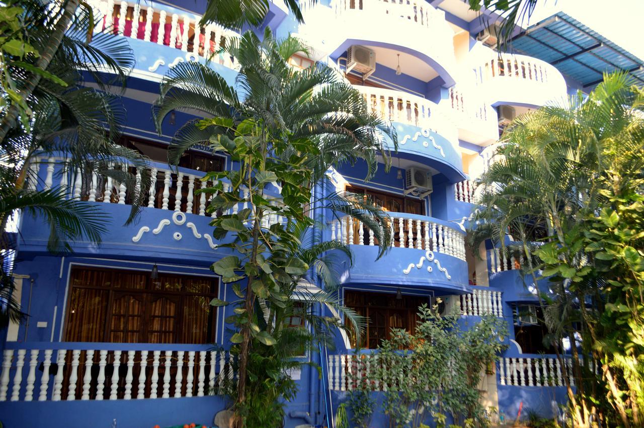 Villa Theresa Beach Resort Калангуте Екстериор снимка