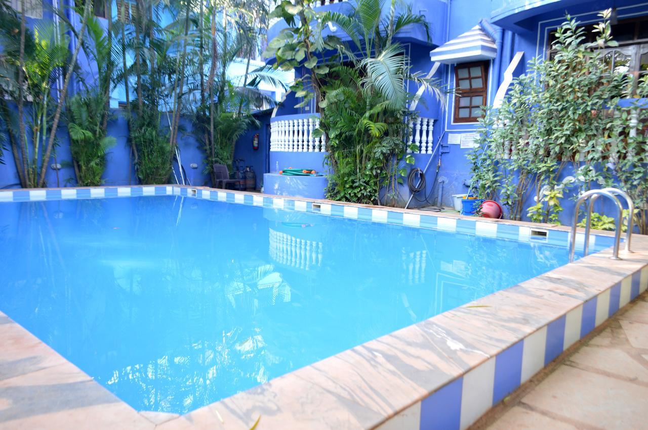 Villa Theresa Beach Resort Калангуте Екстериор снимка