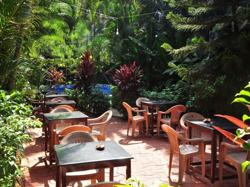 Villa Theresa Beach Resort Калангуте Екстериор снимка